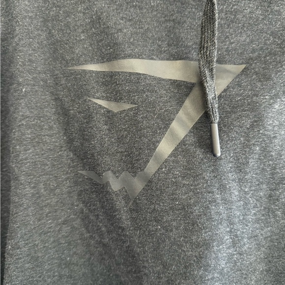 Gymshark cropped hoodie - Picture 3 of 3